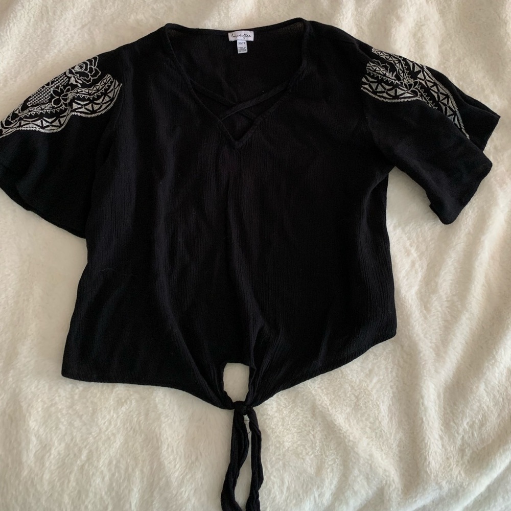 Black Loose Tee
